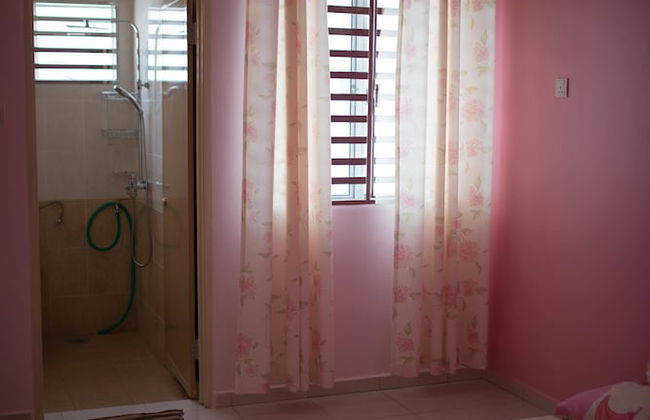 Holidayhome 188 Taman Sejati Suria - Foto 5