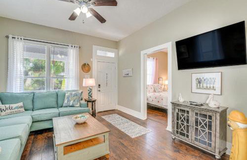 half Mi to Seawall! Family Home with Furnished Patio - Foto 4