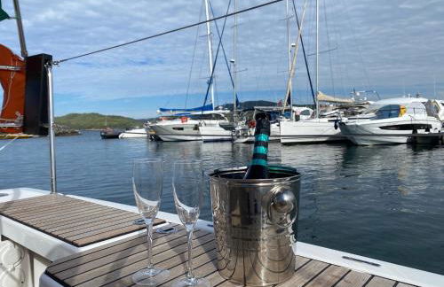 TROIA - Veleiro em marina - Foto 18