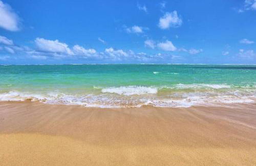 Stunning Ocean Views Condos in Oahu at Punaluu - Photo 3
