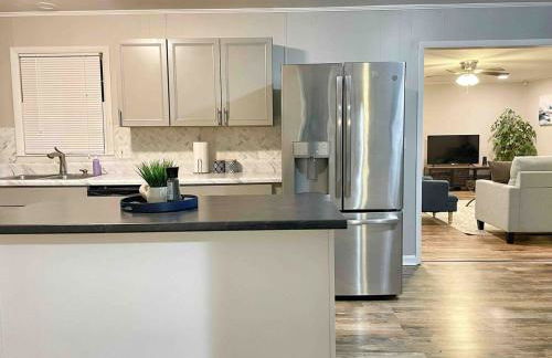 Decatur's Cozy Family Charm with Modern Touches - Foto 19