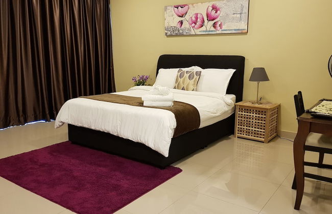 Euzmo Residences at Trefoil - Foto 5