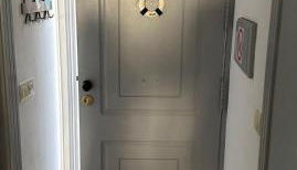 A 30 metros del mar, en el corazón del Peñón - Foto 3