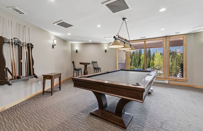 Rundle Cliffs Lodge by Canmore Premier - Foto 12