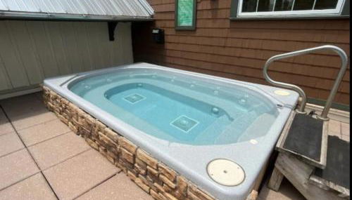 HH207 Ski-inSki-out Condo Hot Tub Sleeps 4 - Foto 5