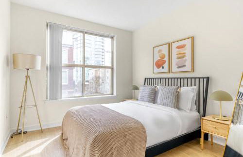 Bellevue 2BR w Gym WD Lounge nr Shops SEA-330 - Foto 10