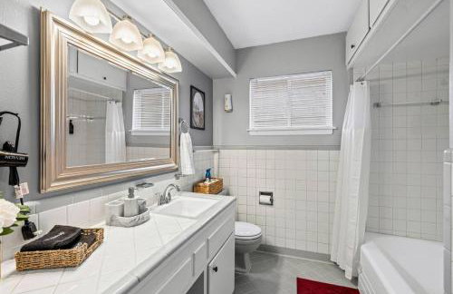 Charming 2BD TCU Walkable - Foto 29