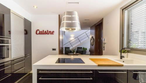 VLVilla - Villa de lujo en Valencia con piscina privada y sala de cine - Foto 3