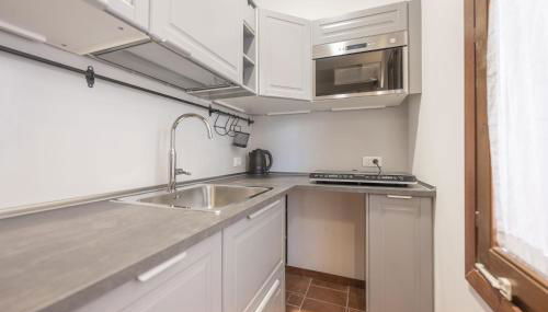 Casa Luna - 10 min from Venice Train Station - Foto 5, stove, dishwasher