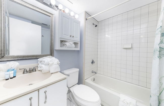 Harbor Place Condominiums by Hosteeva - Photo 77