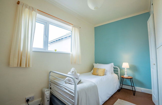 Host Stay Over the Bridge Cottage - Foto 24