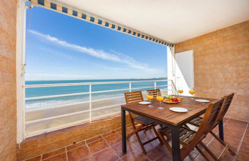 Bahia Beachfront Apartment - Foto 23