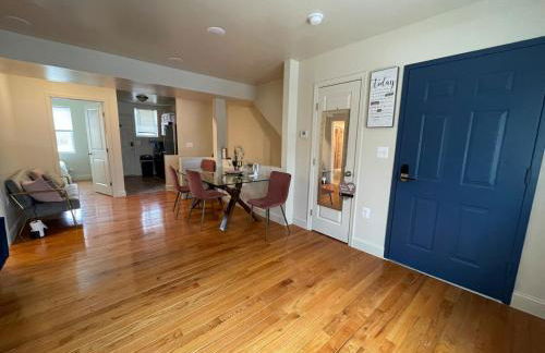 Chic 5BR 2BA apartment in DC - Photo 17