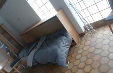 Apartment with a fireplace - Photo 3