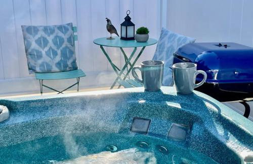 Quail Suite HOT TUB BBQ Sleeps 2 - Foto 1