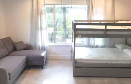 Remodeled 4BR Pool Home/IMG Golf View/Near Beaches - Photo 10