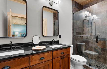 Black Bear & Blue Heron by Avantstay 2 Lakefront Homes, Sleeps 43 Pool, Dock, Theater - Foto 102