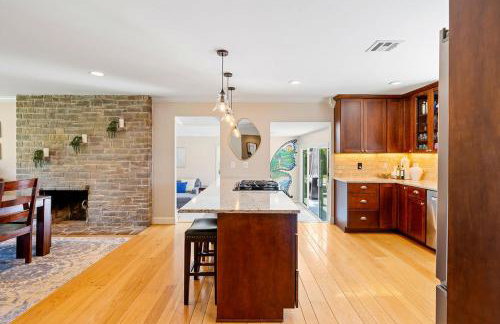 Happy House Getaway - Pool, Hot Tub & Wine Country - Foto 30