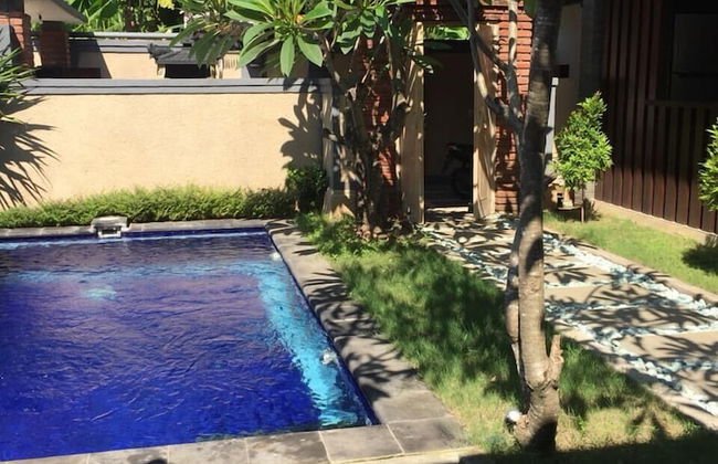 Villa Twin Lovina - Foto 15