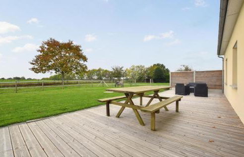 Awesome Home In Bacilly With Wifi - Foto 3