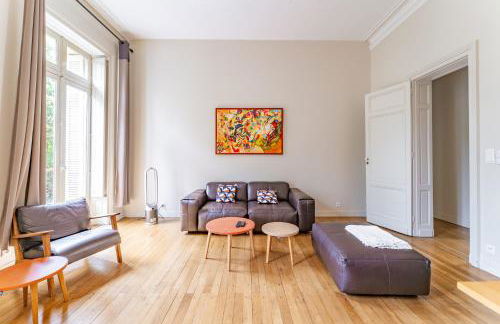 Magnifiques et lumineux Appartement de charme aux Quinconces ideal pour 4 ou 6 personnes - Foto 6