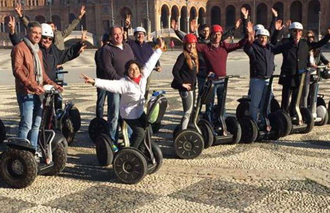 Tour en segway por Sevilla - Foto 1