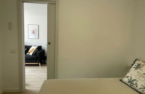 Jordi home 15 minutes to center by train - Foto 58