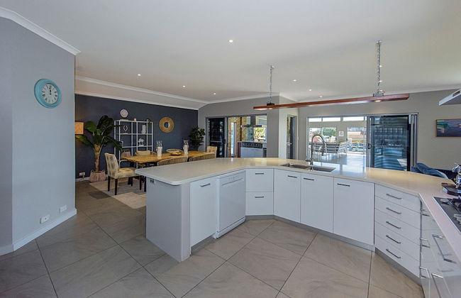 Aqua Tides - Photo 12