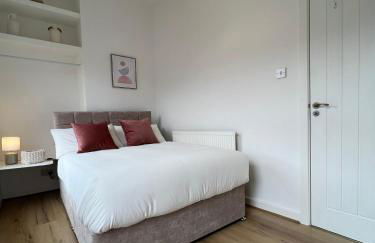 2025 Award Winner Liverpool Peach House - 4 Bedrooms - Foto 35