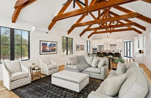 Steel City Cellars - Photo 1