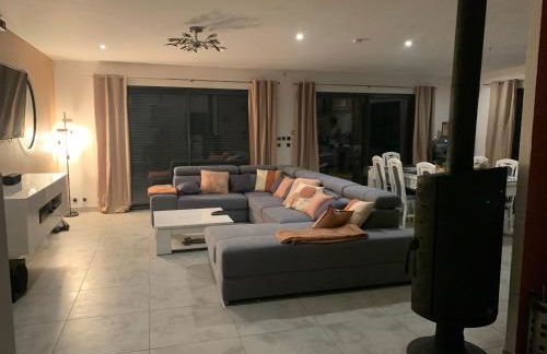 Maison moderne au calme avec billard, jacuzzi, bain à remous, piscine, Babyfoot - Foto 22