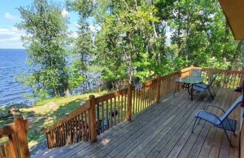 Lakeside 2 Bedroom Wolf's Den Cabin On Kab - Foto 10