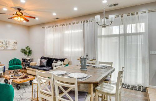 8 Mi to Beach Park Bakersfield Gem with Yard! - Photo 7