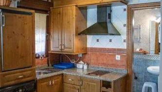 El Nido de Gredos cuco apartamento con chimenea - Foto 4, stove