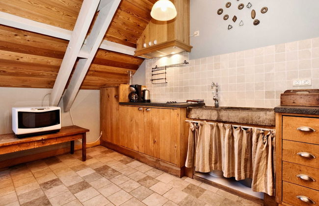 Cozy, Authentic and Quiet House - Photo 15