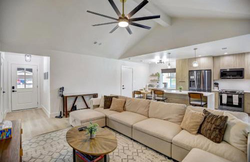 Custom Designer Home. Sleeps 9. Close to domain Q2 - Foto 5