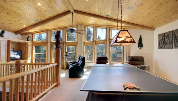 Starlight Retreat by Avantstay Gorgeous Log Style Home w Incredible Views - Foto 4, Habitación