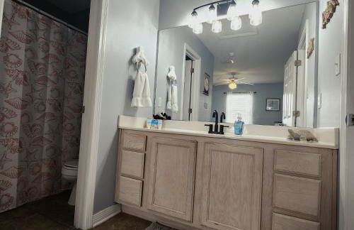 Condo in Gulf Shores King Suite - Photo 28