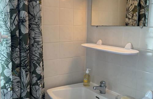 CHARMANTE MAISON 1900 classée 3 étoiles avec terrasse vue sur les toits - Foto 25