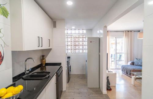 Casa Playa Guadalmar, beautiful apartment in front of the sea, wifi, AC, smart TV, Private parking - Photo 26