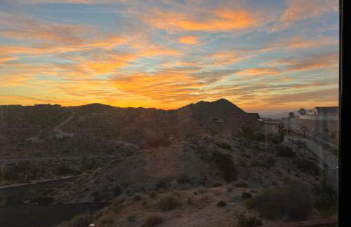 Mountainside Retreat - Foto 17