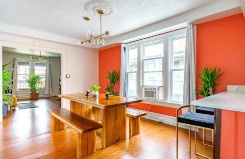 Jungle House Luxury Homes - Columbus Downtown Short North - Steps to Convention Center & Nationwide Arena - Sleeps up to 8 - Free Parking - Over 5,800 Five Stars - Foto 62