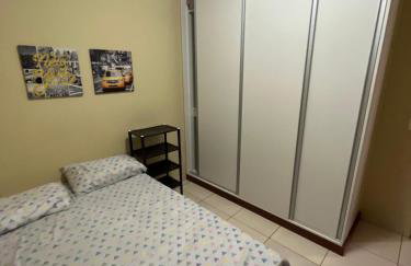 Casa espaçosa em bairro nobre - Foto 5