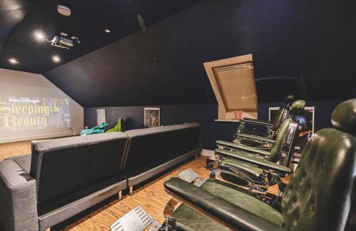 Stunning Country House - Cinema, Games Room & Hot Tub - Foto 45