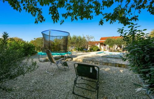 One-Bedroom Holiday Home In Konjevrate - Foto 8