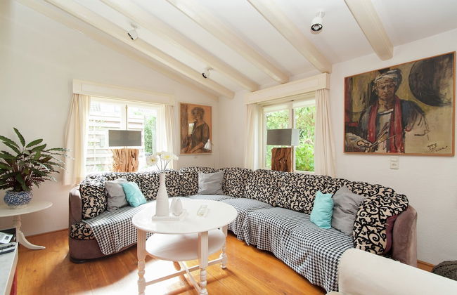 Holiday Home in Schoorl Near Forest & Beach - Photo 1