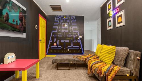 Upstay - Solara Resort Home w Pool BBQ Gamesroom - Foto 2, Game Room