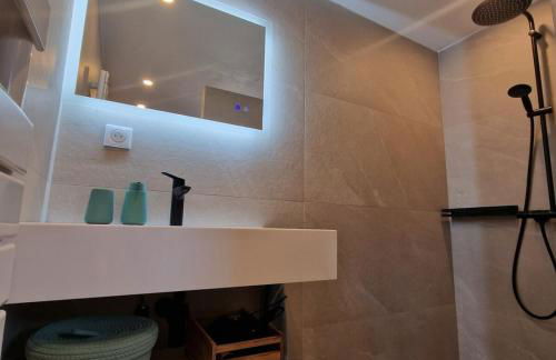 L'abri Côtier on St Cyprien beach - Photo 26