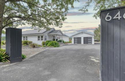 Chic Sonoma Oasis w Pool Bocce Hot Tub Minutes to Downtown - Foto 47