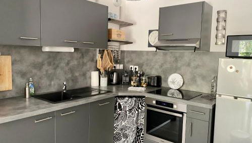 NOUVEAU - Jungle Montpeul - Clim - Wifi fibre - Netflix - 5' du centre et gare - Parking - Loggia - 15' des plages - Foto 4